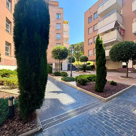 Santa Clotilde Family Apartamento *