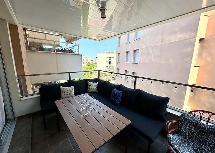 Santa Clotilde Family